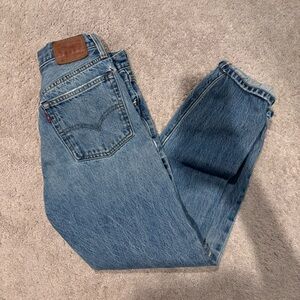 Vintage Levi's jeans size 26